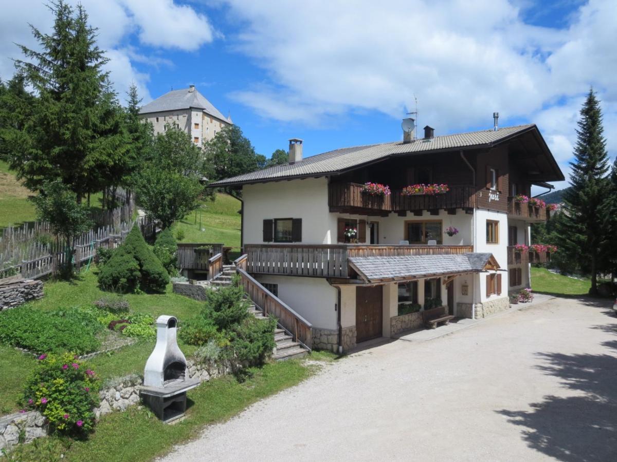 Garni Juri Bed & Breakfast La Villa  Exterior foto